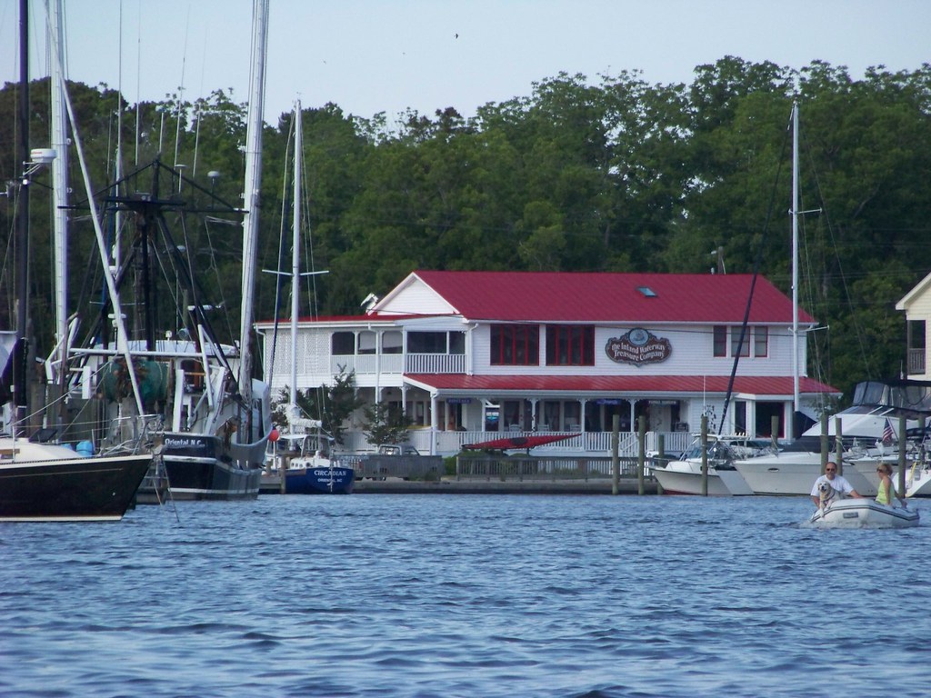 Oriental, NC Looking Into The Town Dock jleggett Flickr