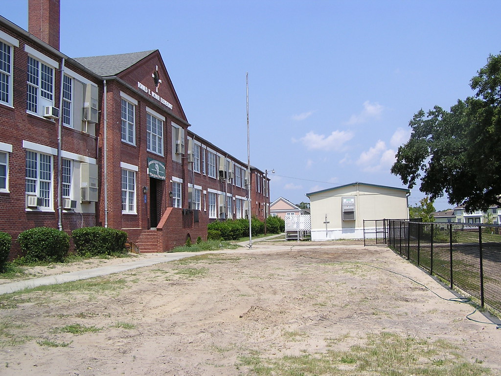 North Charleston, Spruill Avenue, Ronald C. McNair Element… Flickr