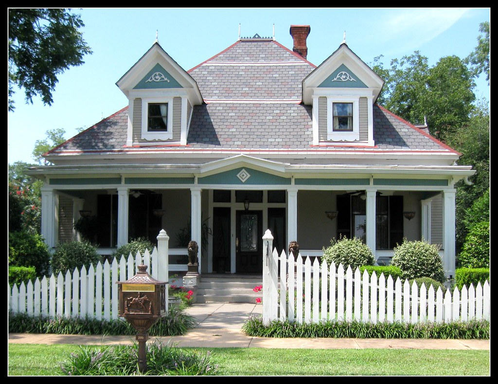 smiley face house Knight Flickr