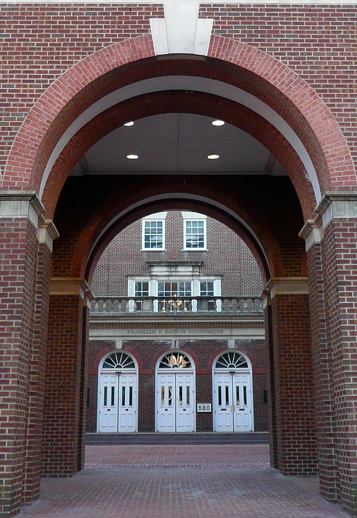 Alexandria, VA Alexandria City Courthouse arch 1 Alexandri… Flickr