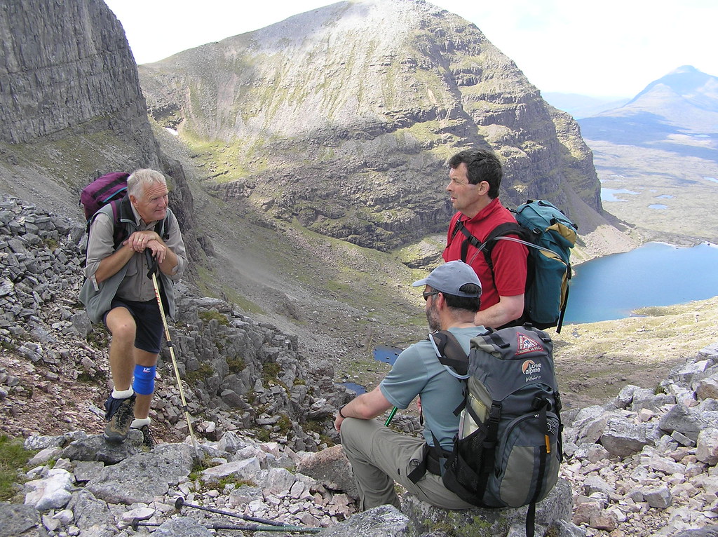 Ben eige looking down into Coire Mhic Fhearchair Mauri… Flickr