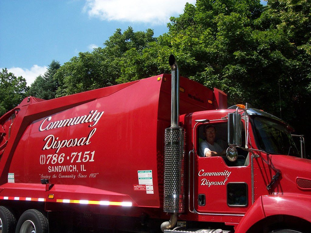 Sandwich, IL parade 2008 Sheila Flickr