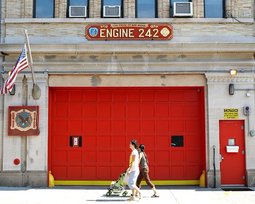 E242 FDNY Firehouse Engine 242, Bay Ridge, Brooklyn, New Y… | Flickr