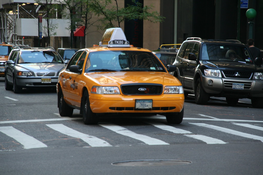 New York Taxi 1 New York Taxicab Ford Crown Victoria Linus Henning