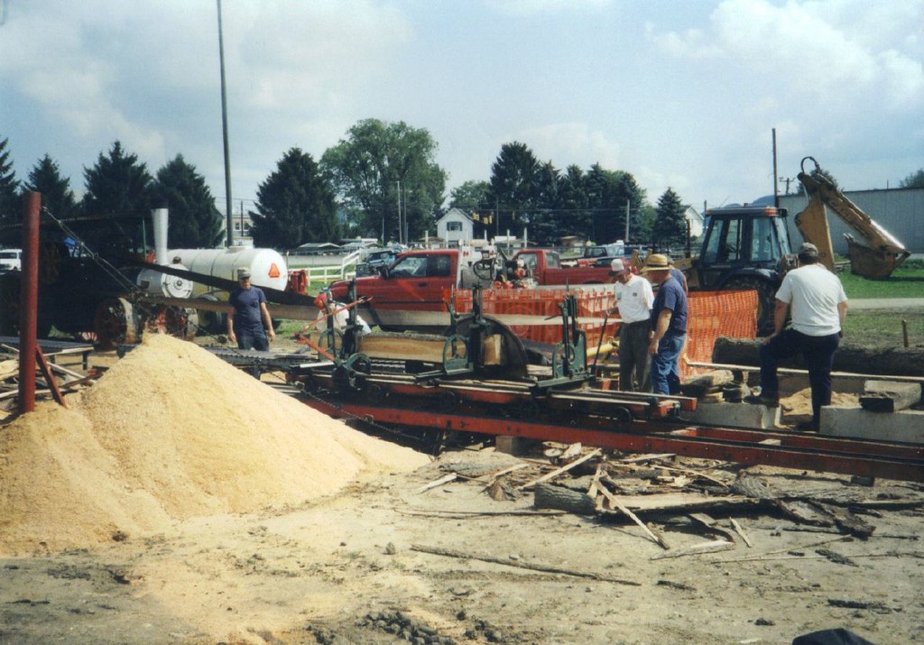SawMill2003 The Saw Mill in action at the 2003 Dover Steam… Flickr