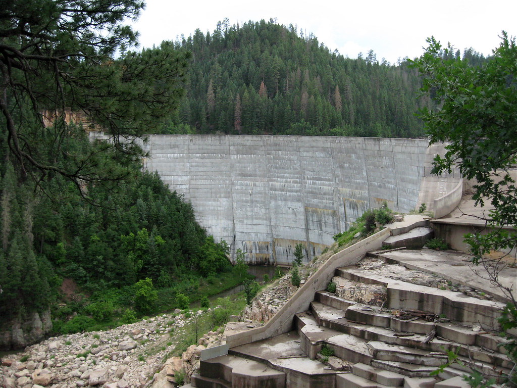 Blue Ridge Dam and Spillway The dam is 160 feet high, back… Flickr