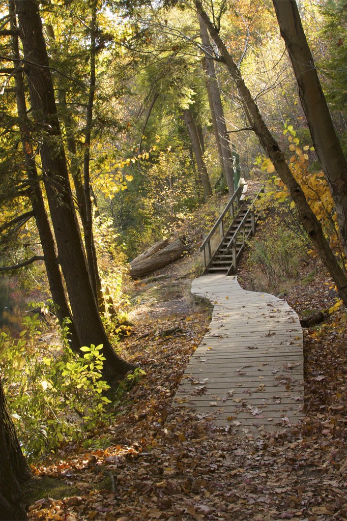 Valley Falls Trail This is the start of the trail that wra… Flickr