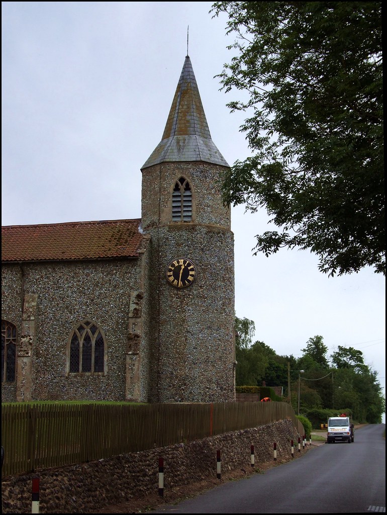 Croxton All Saints, Croxton, Norfolk A curiously beleaguer… Flickr