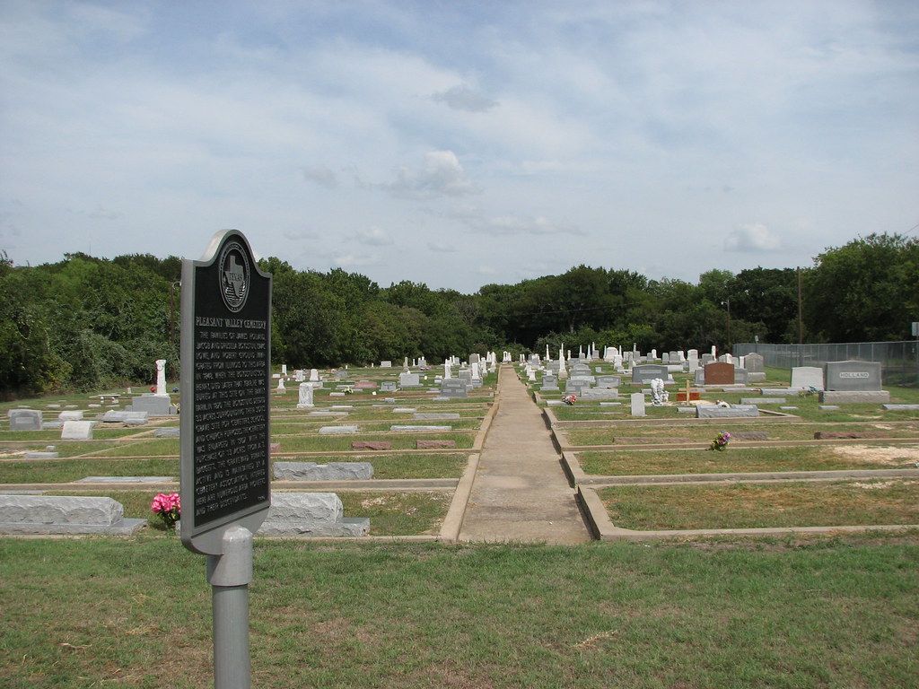 Pleasant Valley Cemetery Pleasant Valley Cemetery showing … Flickr