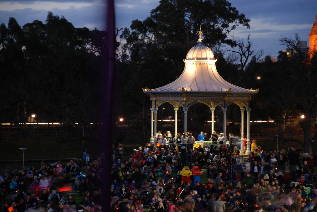 moon lantern festival adelaide e the moon lantern festiv… Flickr