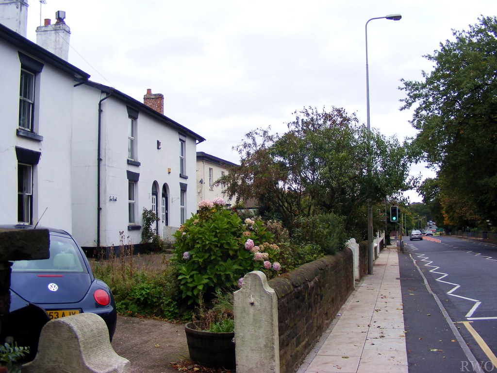 Roby Road, Huyton Elegant properties dating from the mid 1… Flickr