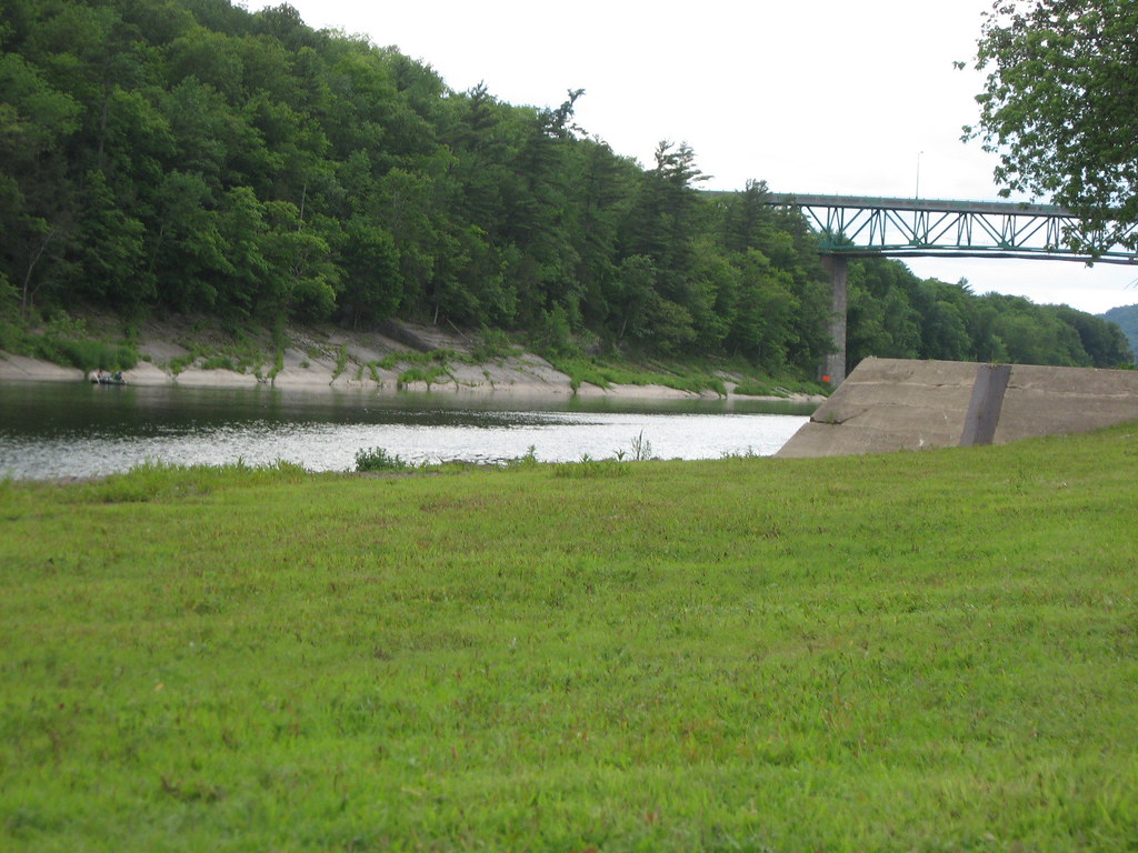 DINGMANS/DELAWARE WATER GAP swimming hole RIVERBEND TRAVELERS! Flickr