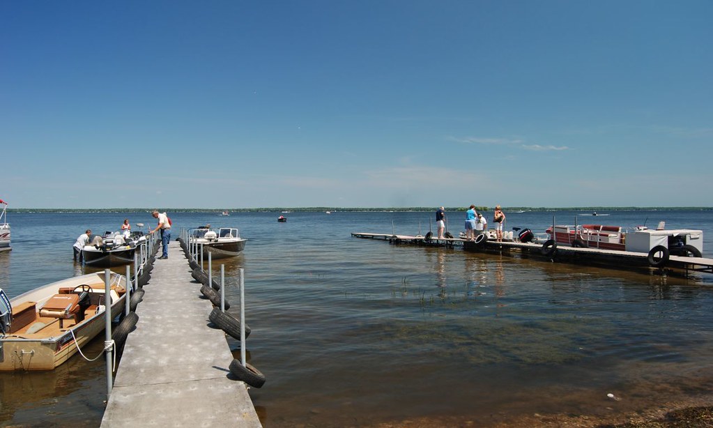 N BAMBOO BAR,SHAWANO WI.SHAWANO LAKE James Stutzman Flickr