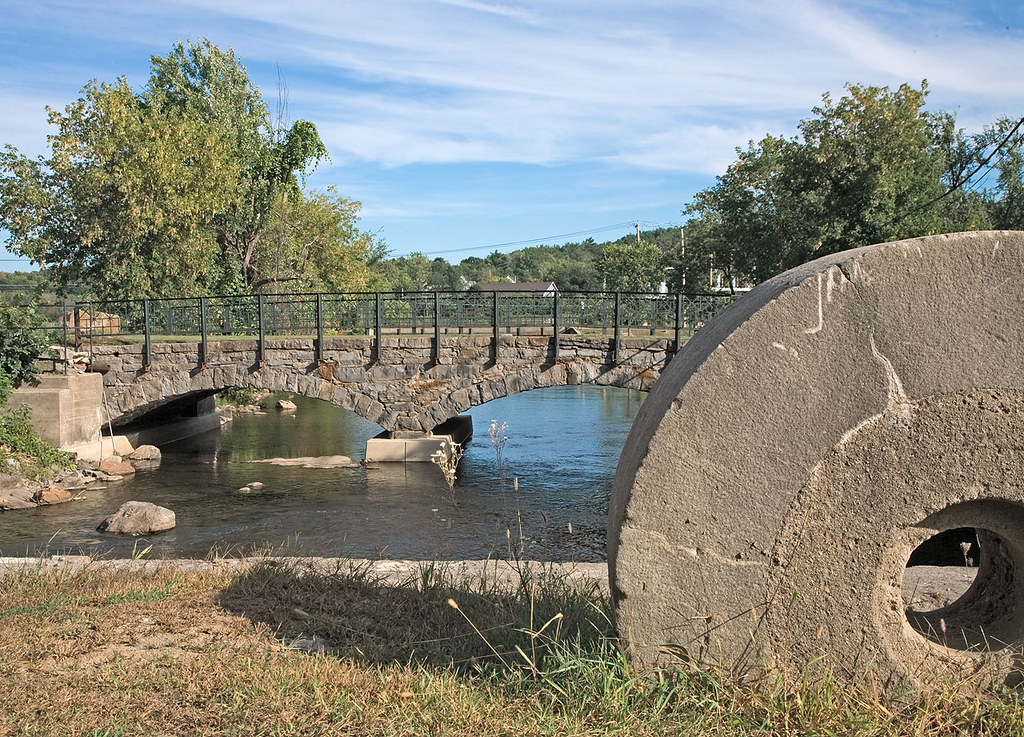 Ticonderoga Mill stone Ticonderoga, New York (state), USA … Flickr