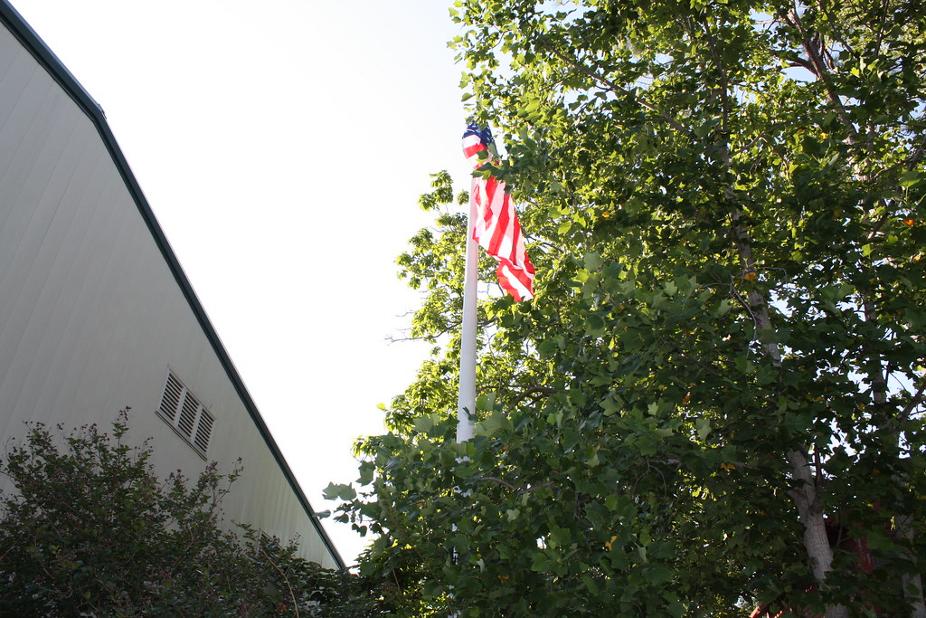 St. Edward School of New Iberia, Louisiana, raises the new… Flickr