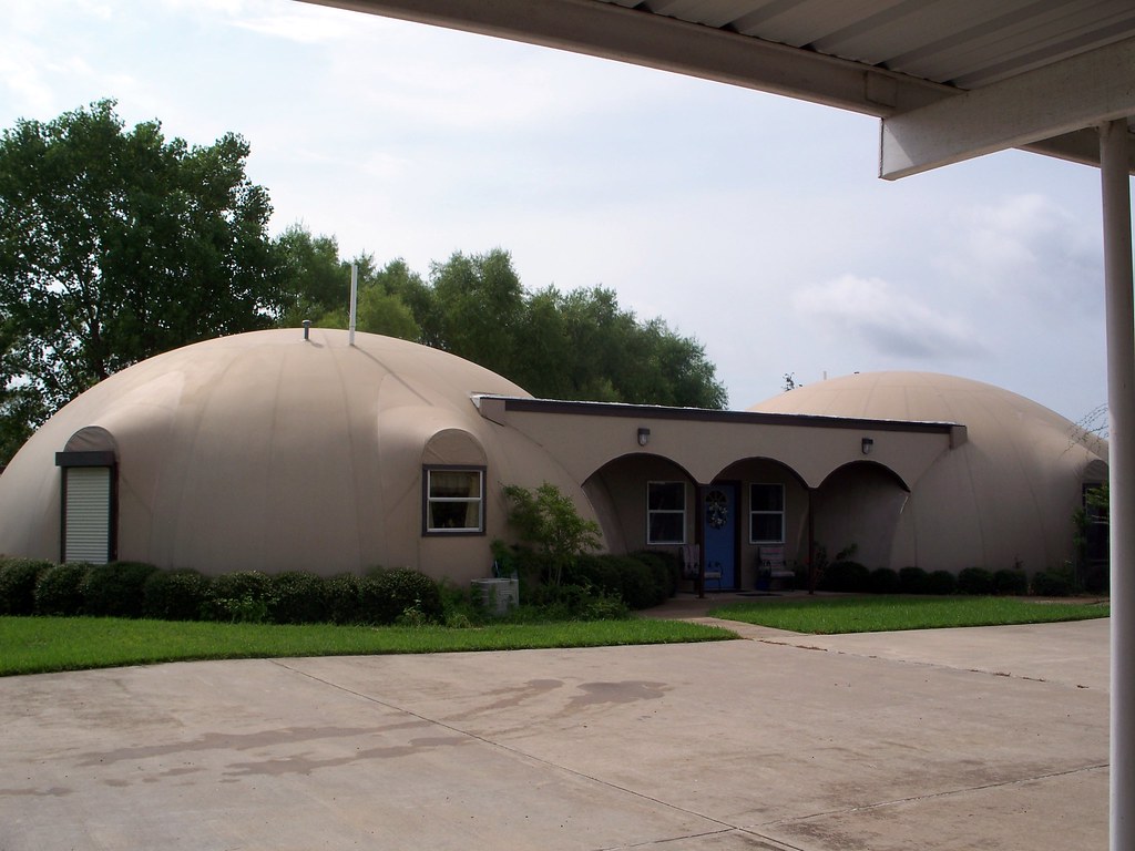 Dome house, Italy TX This house belongs to the company pre… Flickr