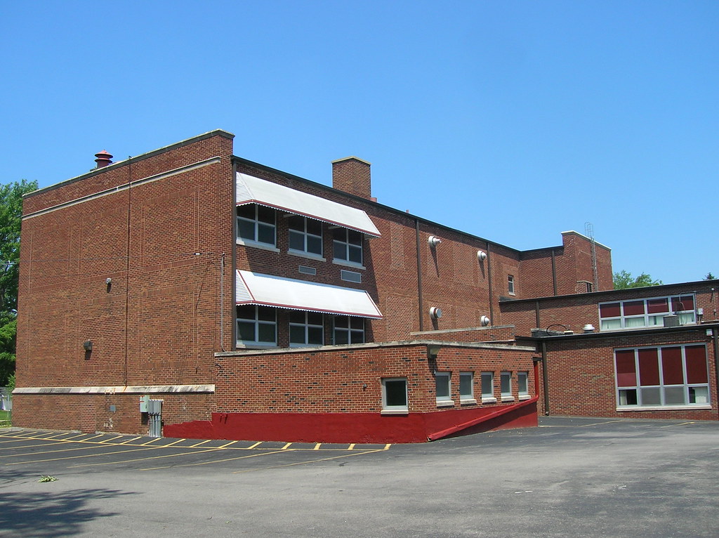 0708 Hill View SchoolSylvania, Ohio (11) Aaron Turner Flickr