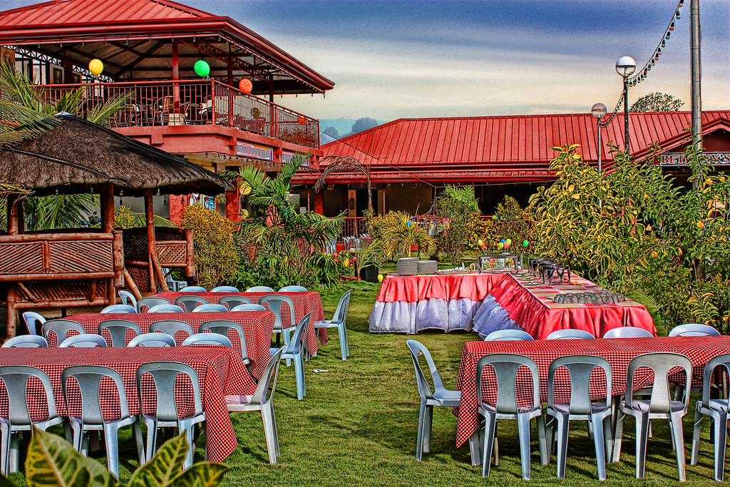 Party Bethany Gardens Geoffrey Murallon Flickr