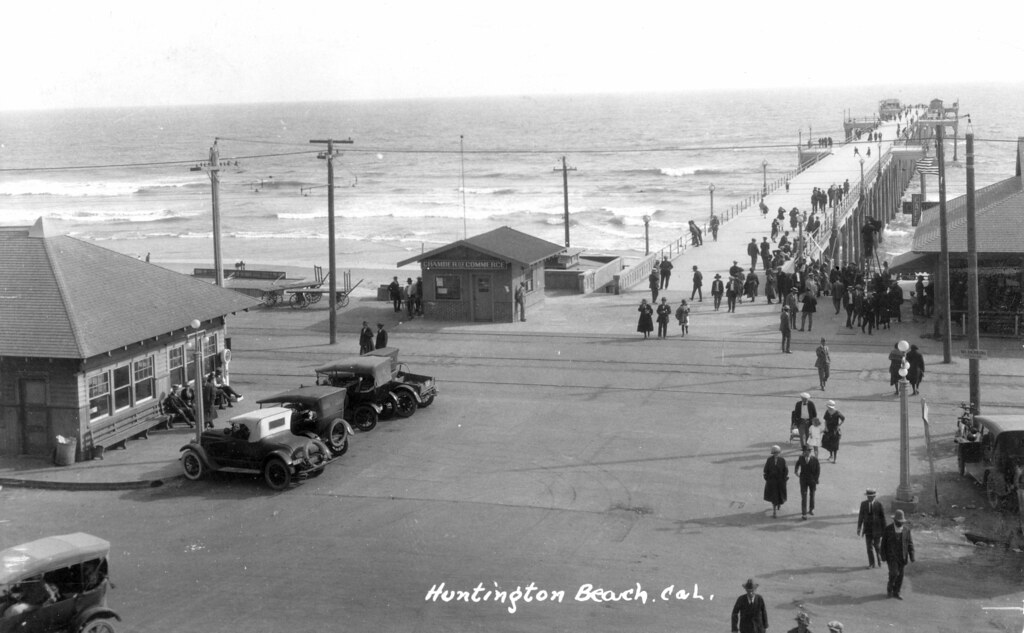 Huntington Beach Pier, circa early 1920s Huntington Beach'… Flickr