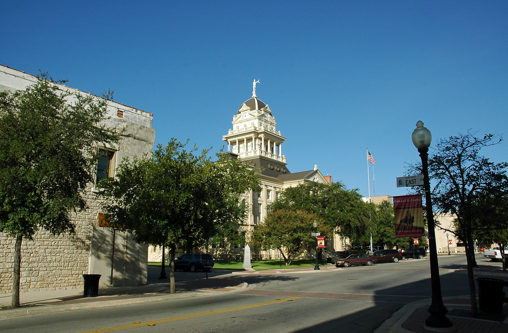 Bell County Courthouse Bell County Courthouse in Belton, T… Flickr
