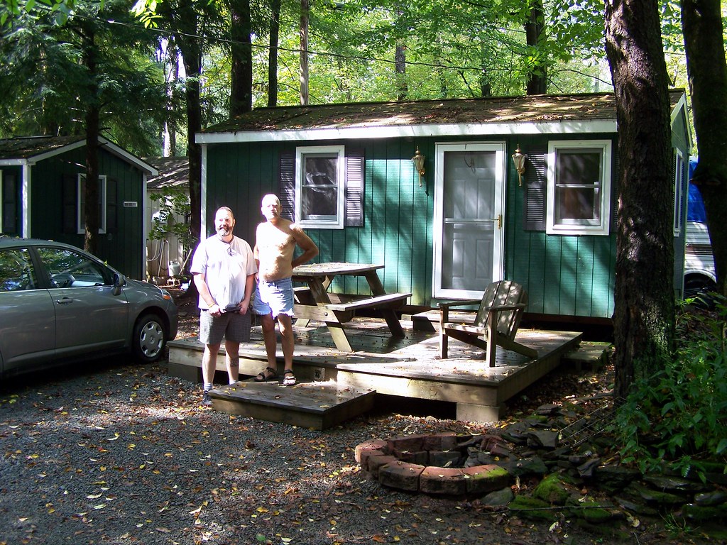 Hillside Campgrounds Pat and Smitty in front of the cabin … Flickr