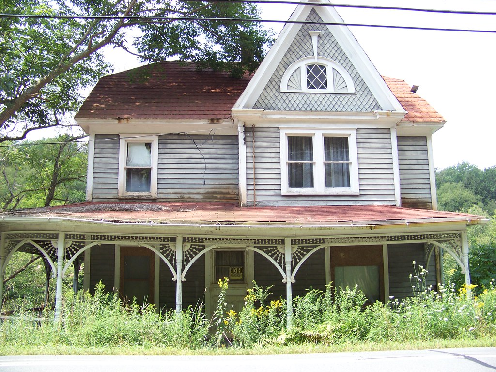 Abandoned House In Kenoza Lake, NY. Richard Flickr