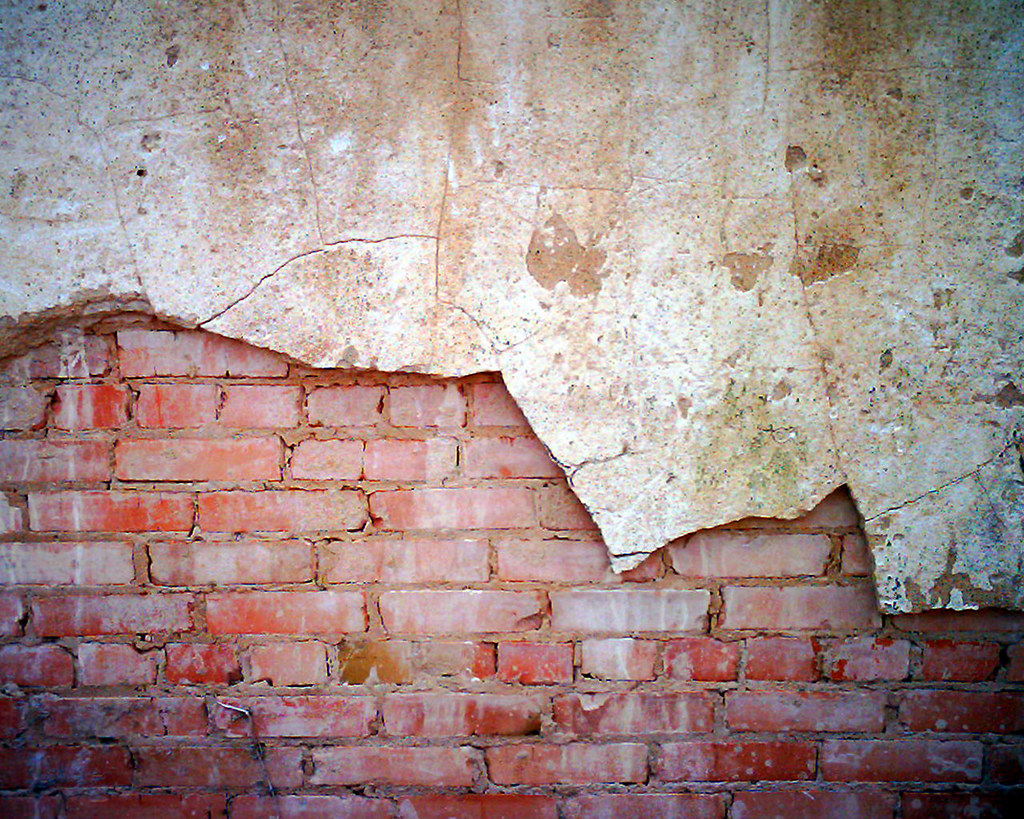 Cracked Up against the wall VQ1005 082708 Whatknot Flickr