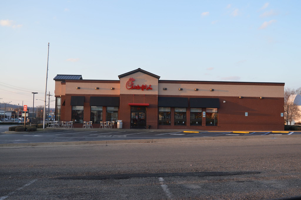 Chick Fil'A Vienna, WV Daniel Westfall Flickr