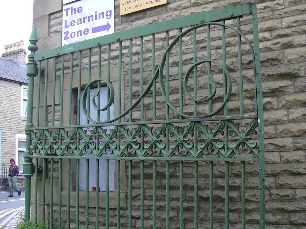 Gates, Brougham Street, Burnley Danehouse Robert Wade (Wadey) Flickr