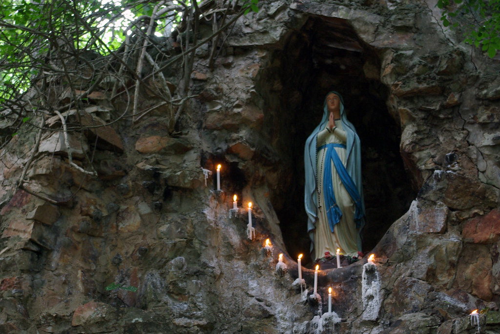 Our Lady of Lourdes I The Our Lady of Lourdes Grotto in Ag… Flickr