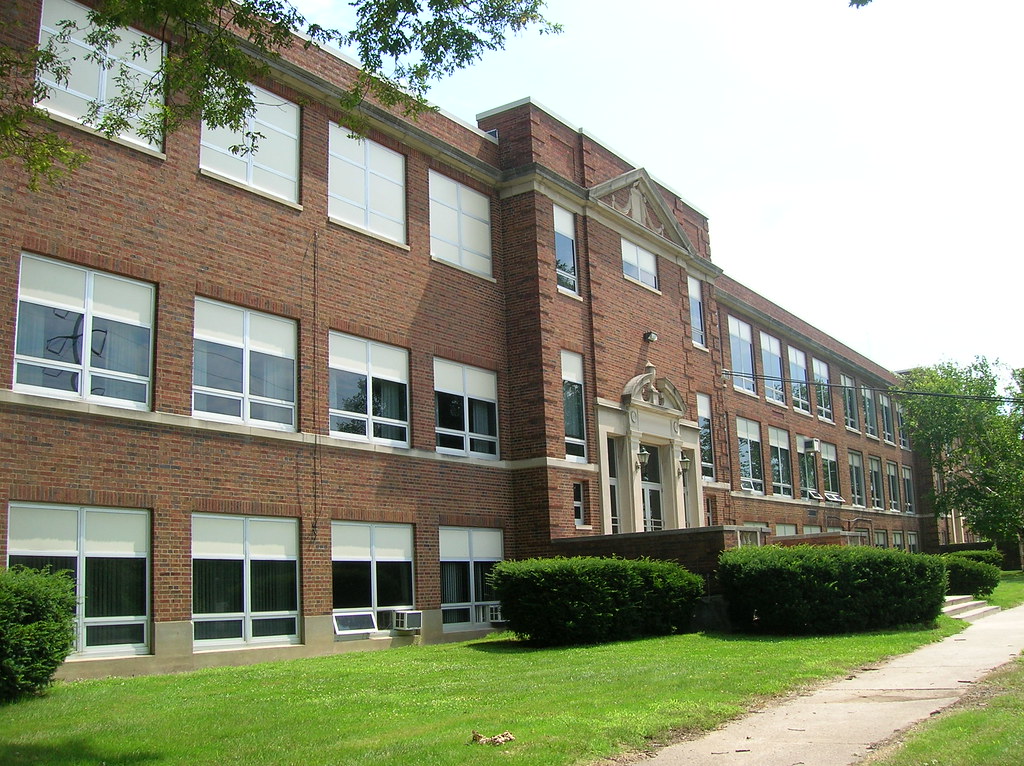 0708 Burnham High SchoolSylvania, Ohio (21) Aaron Turner Flickr