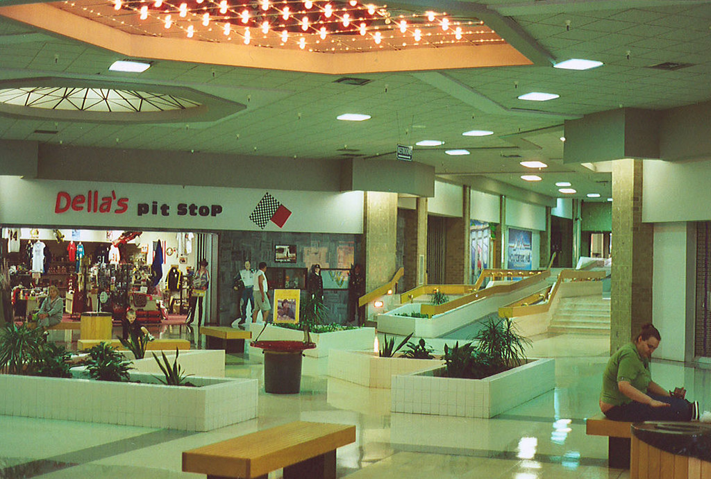 Mountaineer Mall interior, WV The Mountaineer … Flickr