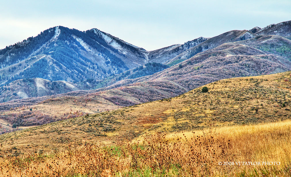 Wellsvilles View of the Wellsville Mountains from Cache Va… Flickr