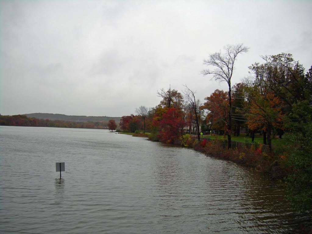 Congers Lake Dam Congers, NY Morton Fox Flickr