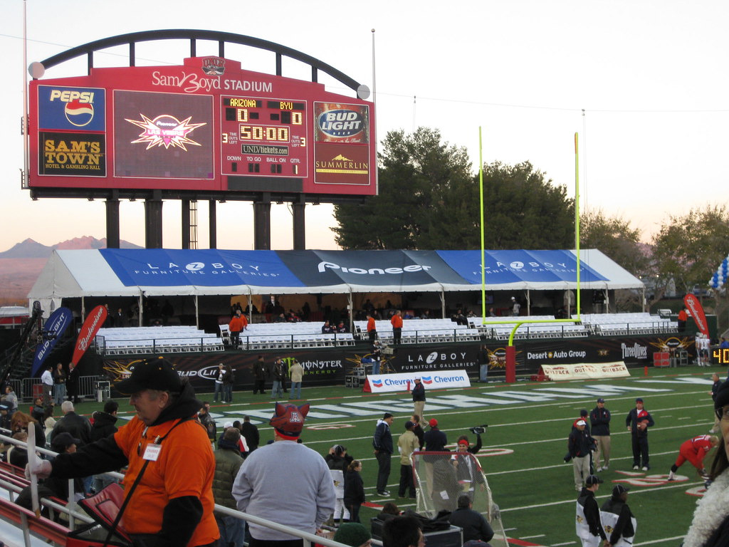 Las Vegas Bowl 2008 043 2008 Las Vegas Bowl, Arizona vs. B… Flickr