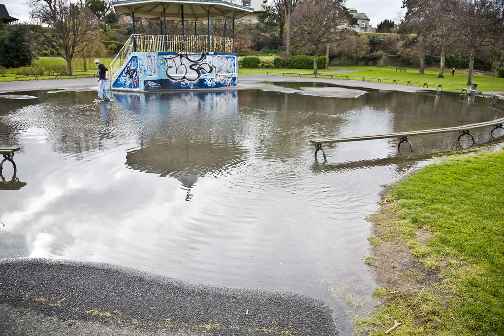 BLACKROCK PARK COUNTY DUBLIN A fashionable watering plac… Flickr