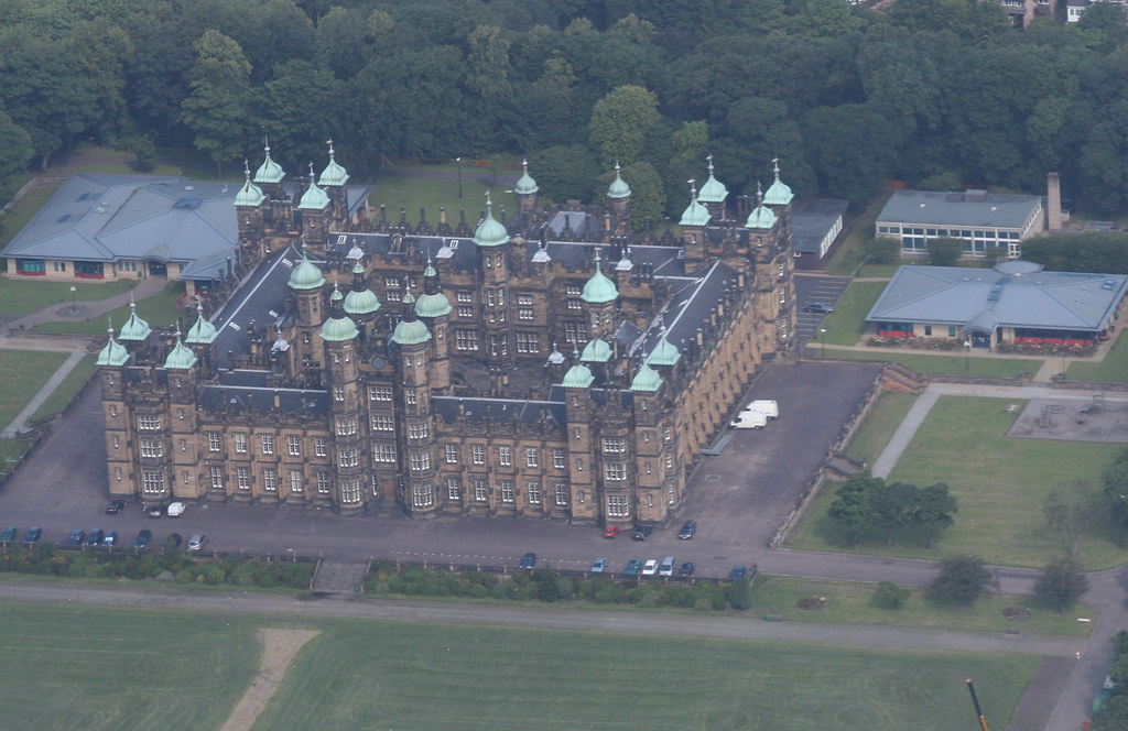 Donaldsons School Sept 2007. julia nicolle Flickr