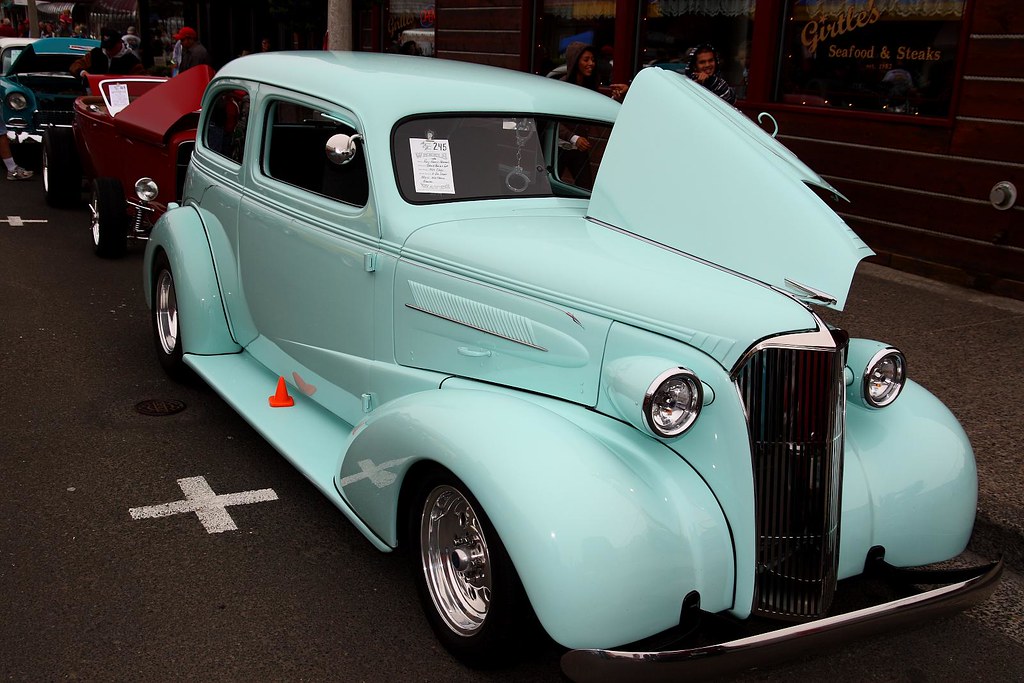 Seaside Hot Rods 4 Practicing outdoors with Speedlite 430E… Flickr
