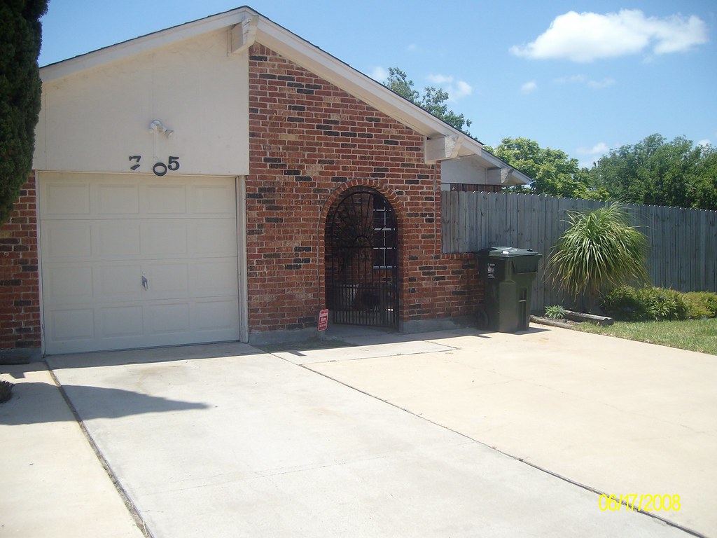 Selena house Selena Quintanilla's house in Corpus Christi … hellboy