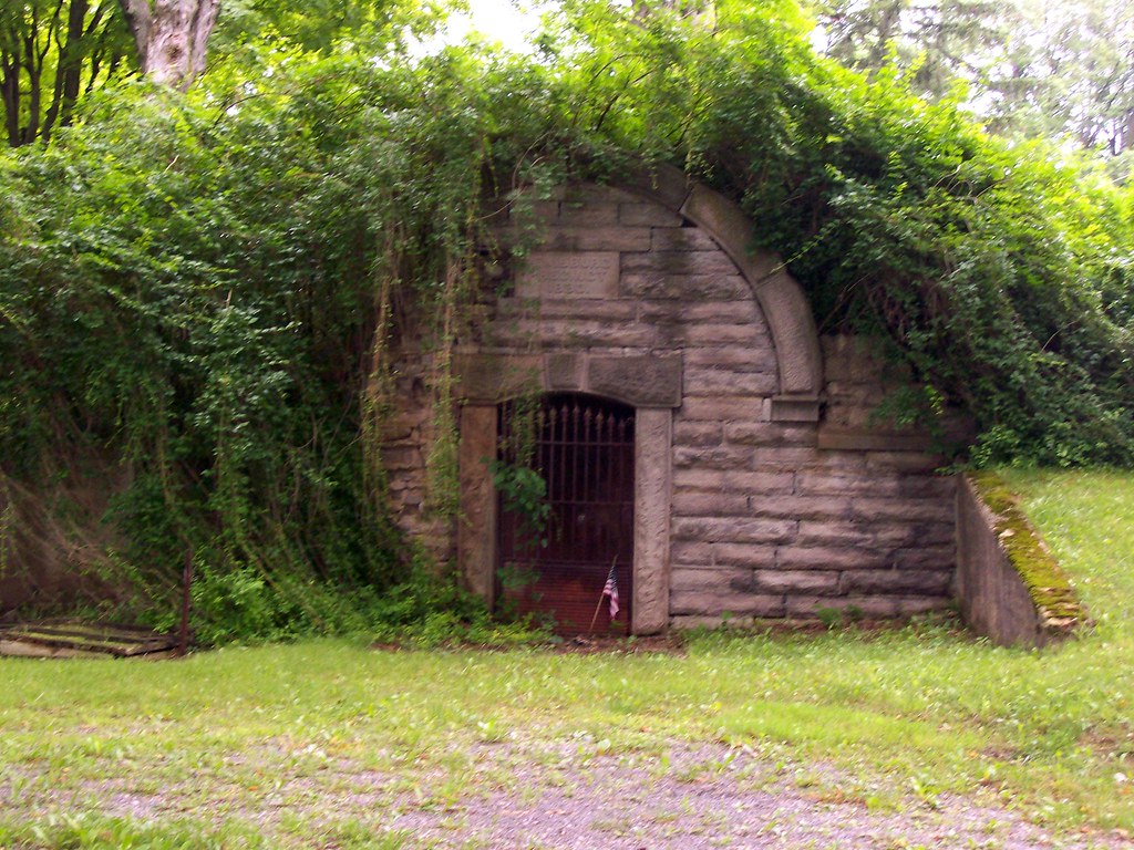 MAPLE GROVE CEMETERY North Lewisburg, OH; 062611 Linda Flickr