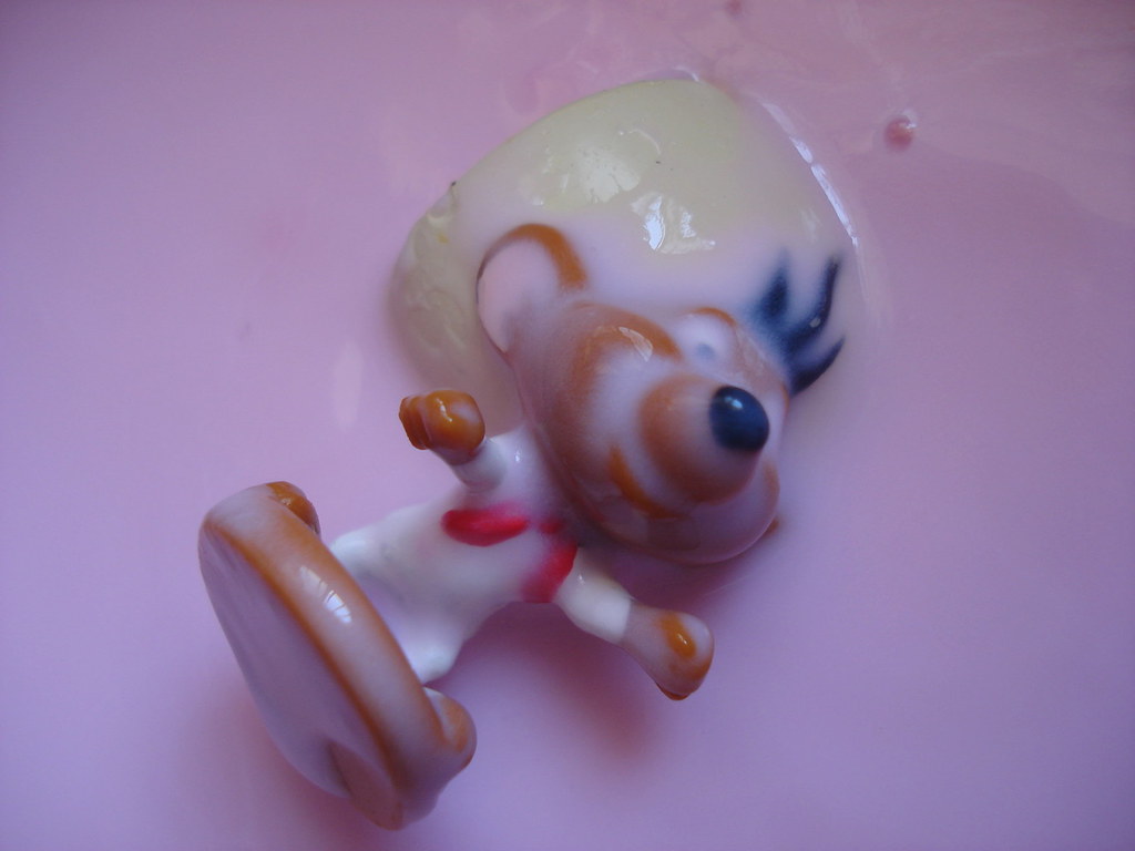 Pinkalicious 14/365 + 111208 Bad & bath time hehe, poor … Flickr