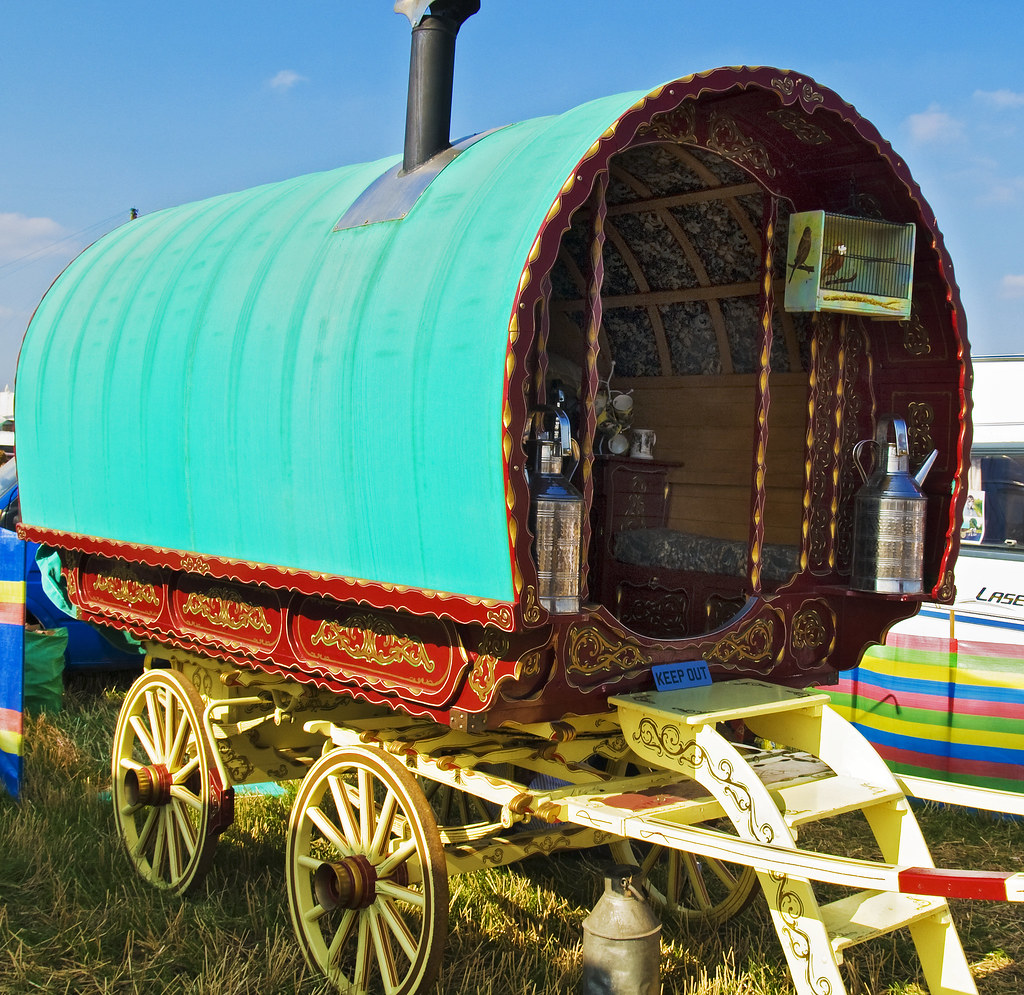 Traditional English Bowtop horsedrawn wagon a photo on Flickriver