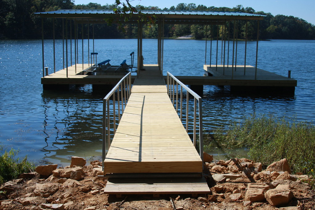 lake of e 2 LAKE OF EGYPT HOUSE MOVING DAY LAKE OF EGYPT H… Flickr