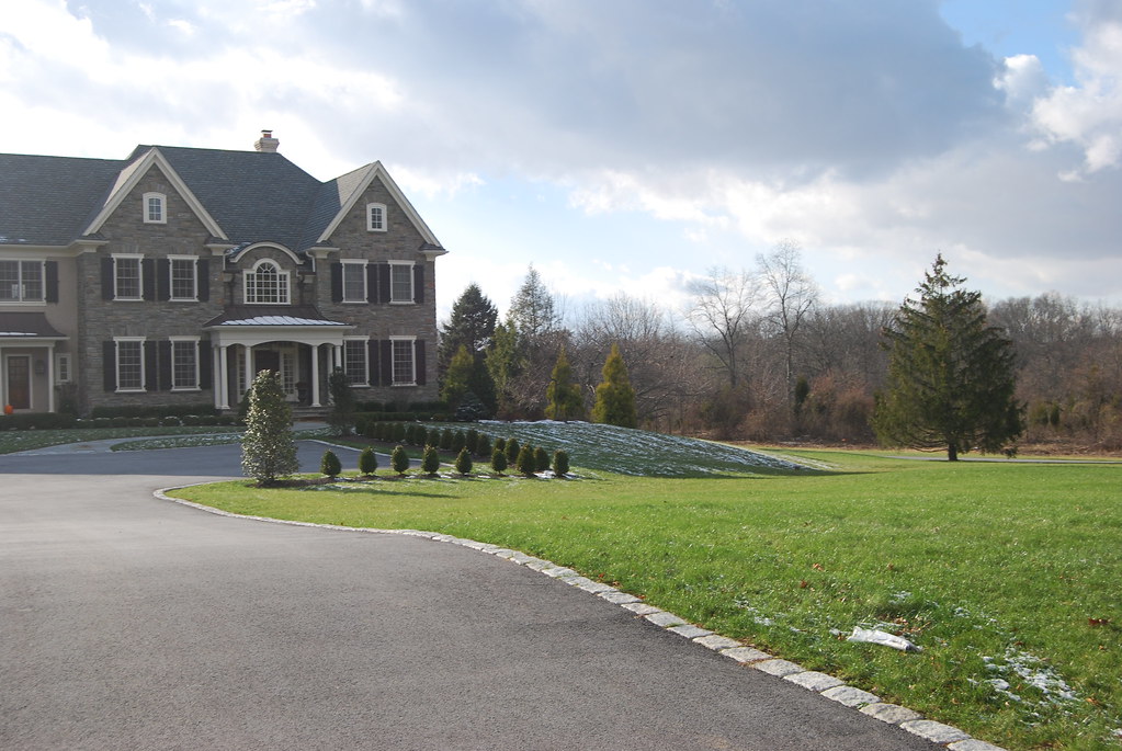 DSC_0783 photos of the house of grubb road for 2.7M Bill Roth Flickr