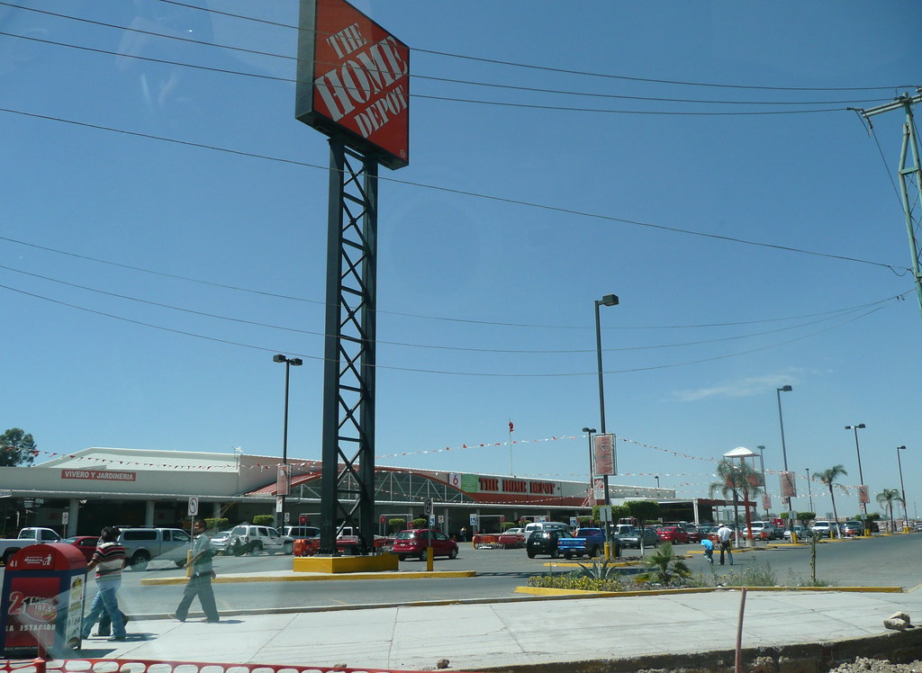 Home Depot Celaya Smaller city in Guanajuato state. Chris Flickr