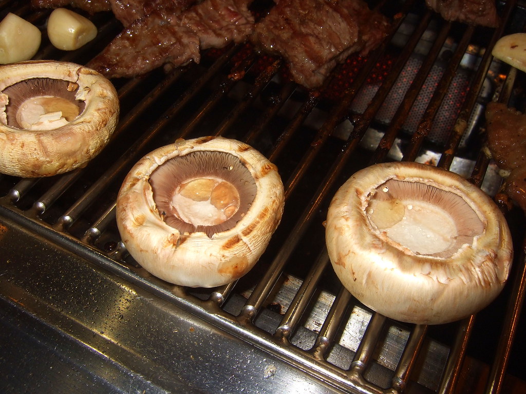 Grilling Mushrooms Mushroom Juice Mushroom juice appears … Flickr