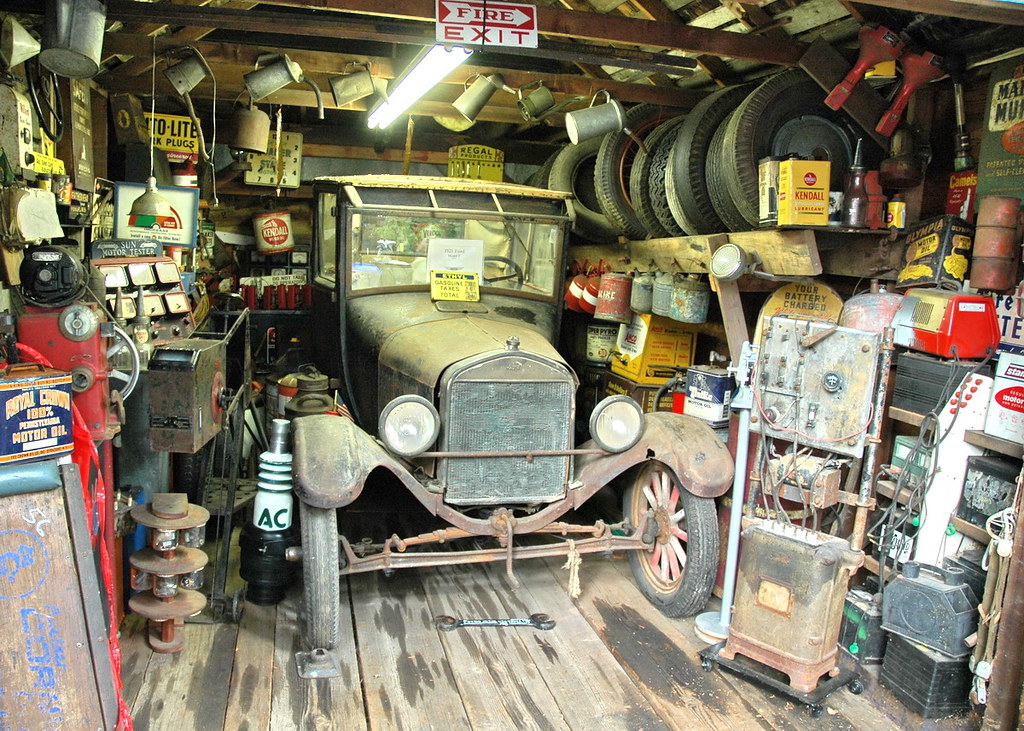 Harold's Garage A 1925 Ford in one of the many garages at … Flickr
