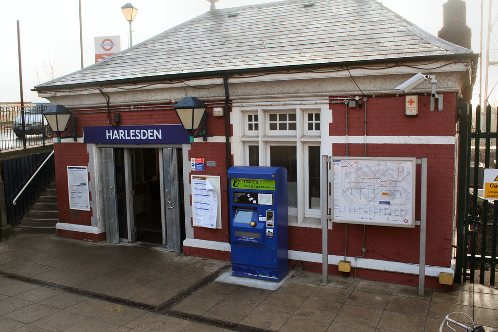 Harlesden Underground station LNWR, 1915 bowroaduk Flickr