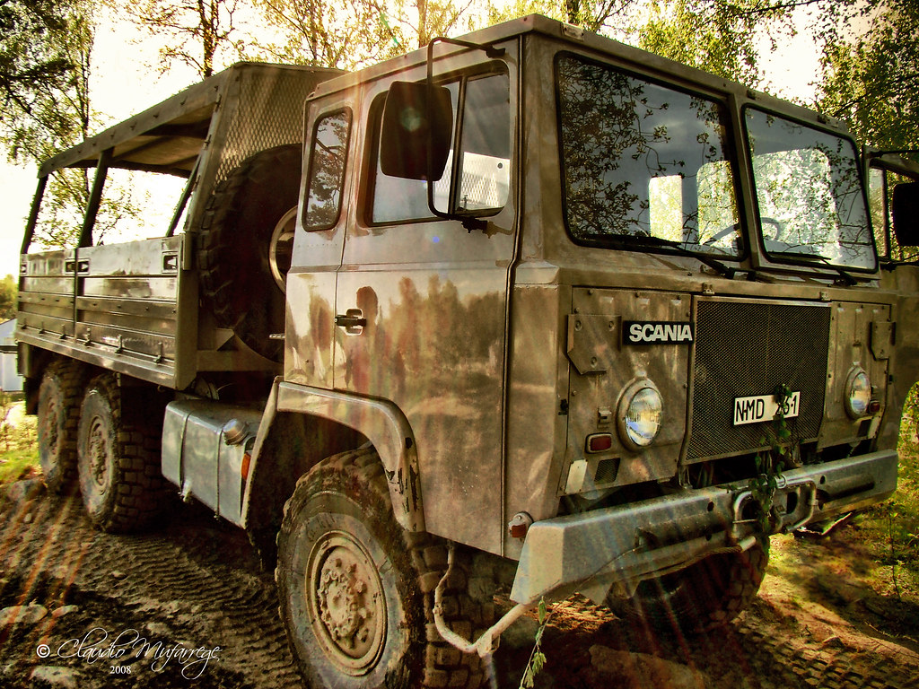Sodertalje, Sweden 046 - Scania 111 SBAT 6x6 Military vers ...