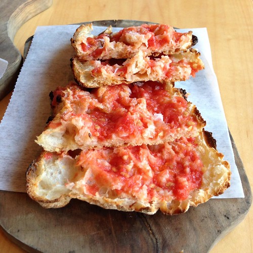 Pan de cristal con tomate en Washington D. C.. Jaleo. Flickr